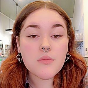 Meet your Posher, Iris